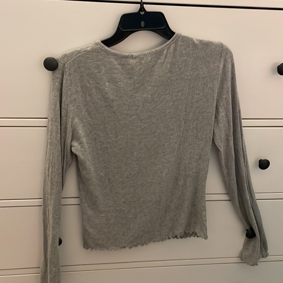 NIA longsleeve - Picture 4 of 4